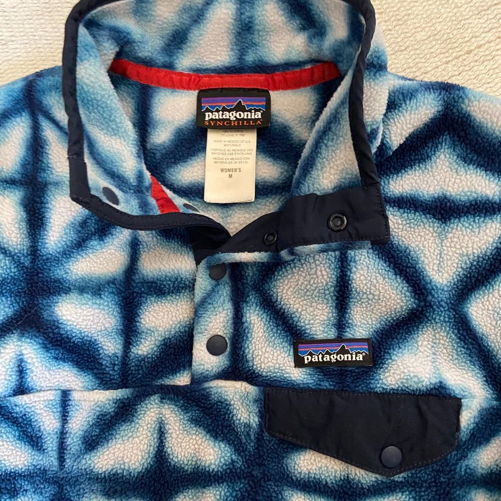 Patagonia Medium Synchilla Snap-T Blue